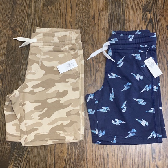 Old Navy Other - Old Navy Flat Front Fleece Jogger Shorts size 6/7